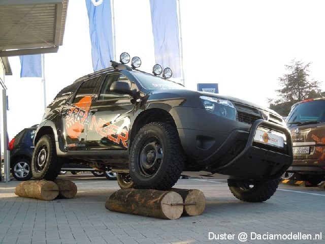 dacia-duster-offroad-frima-terranger-11.jpg