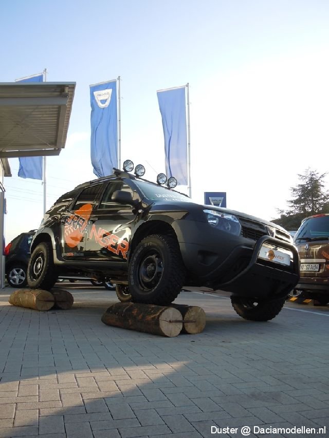 dacia-duster-offroad-frima-terranger-12.jpg