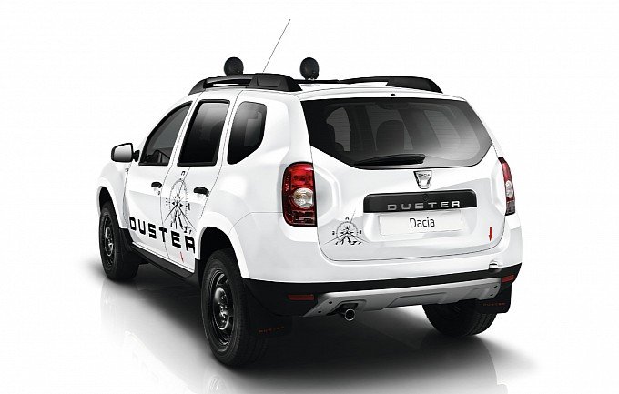 dacia-introduces-limited-edition-duster-adventure-photo-gallery-medium_6.jpg