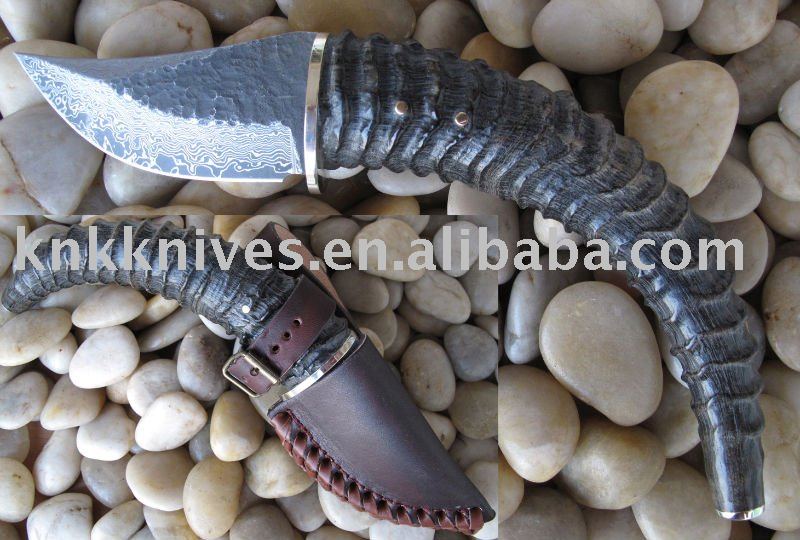 Damascus knife