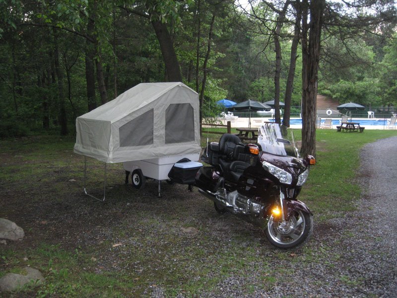 Darrell_Morgan's_Camper_(small).jpg