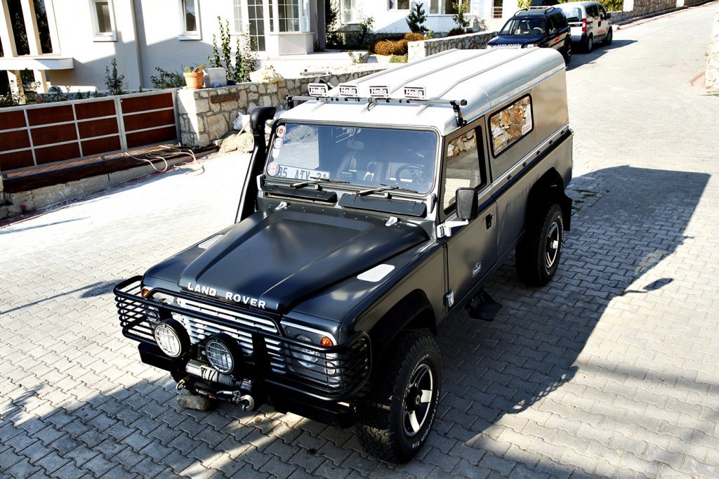 defender 05.jpg