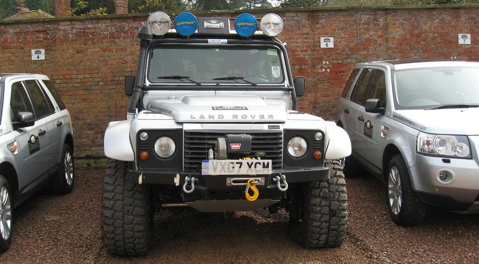 defender 110 127.JPG