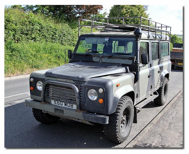 defender 110 196.JPG