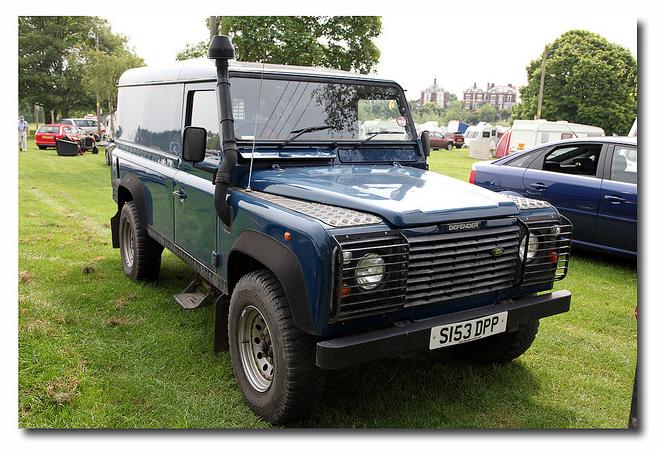 defender 110 212.JPG