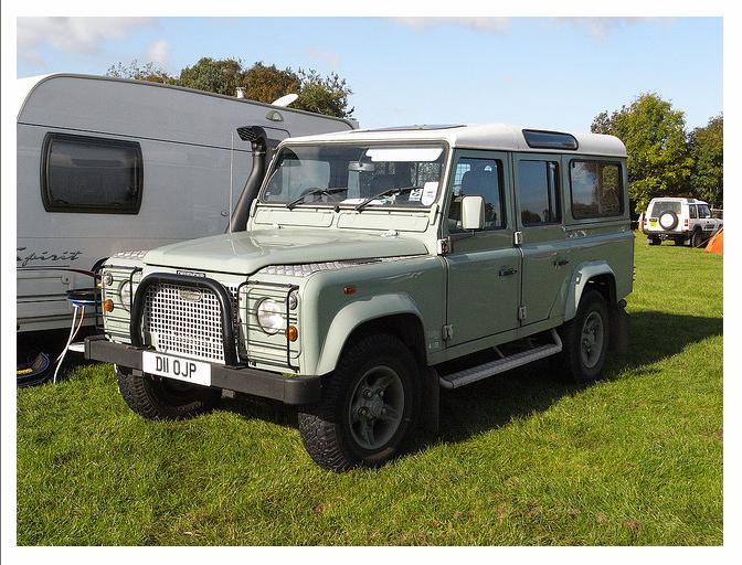 defender 110 228.JPG