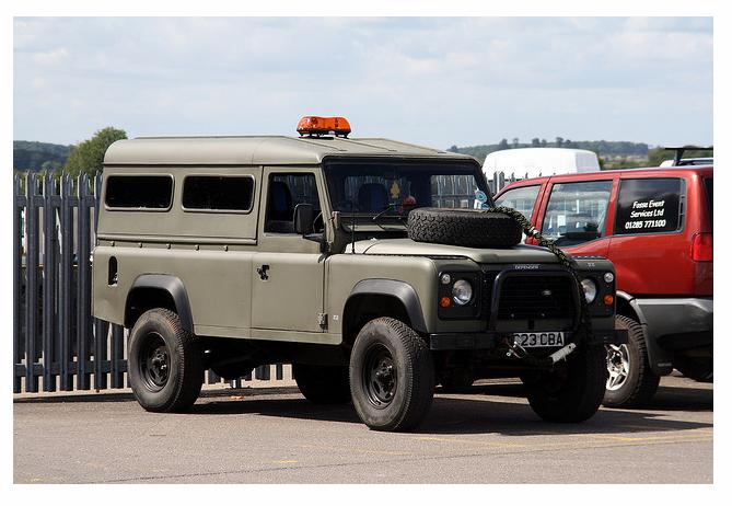 defender 110 244.JPG