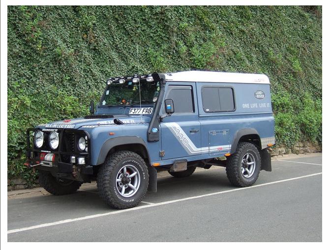 defender 110 295.JPG