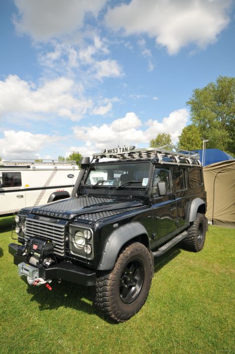 defender 110 64.jpg