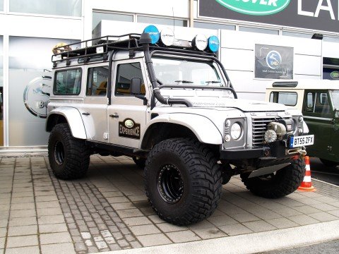 defender 110 84.jpg