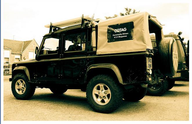 defender 110 pick up 100.JPG