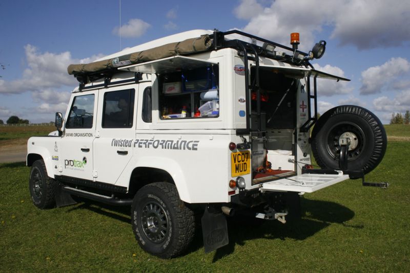 defender 110 pick up 11.jpg