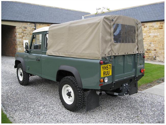 defender 110 pick up 88.JPG