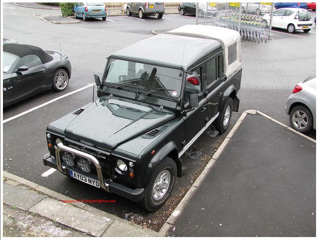 defender 110 pick up 90.JPG