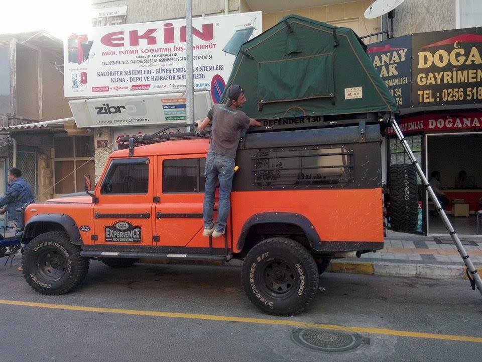 defender 130 gipsy.jpg