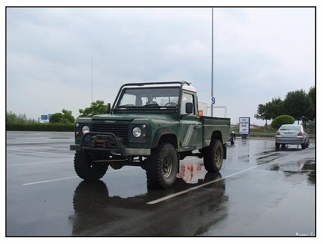 defender 130 pick up 31.JPG