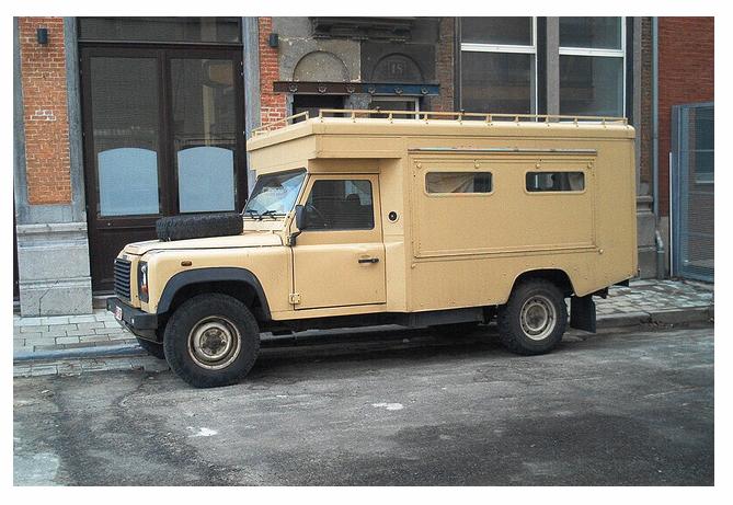 defender 130 pick up 34.JPG