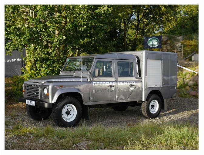 defender 130 pick up 53.JPG