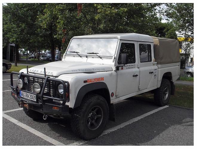 defender 130 pick up 95.JPG