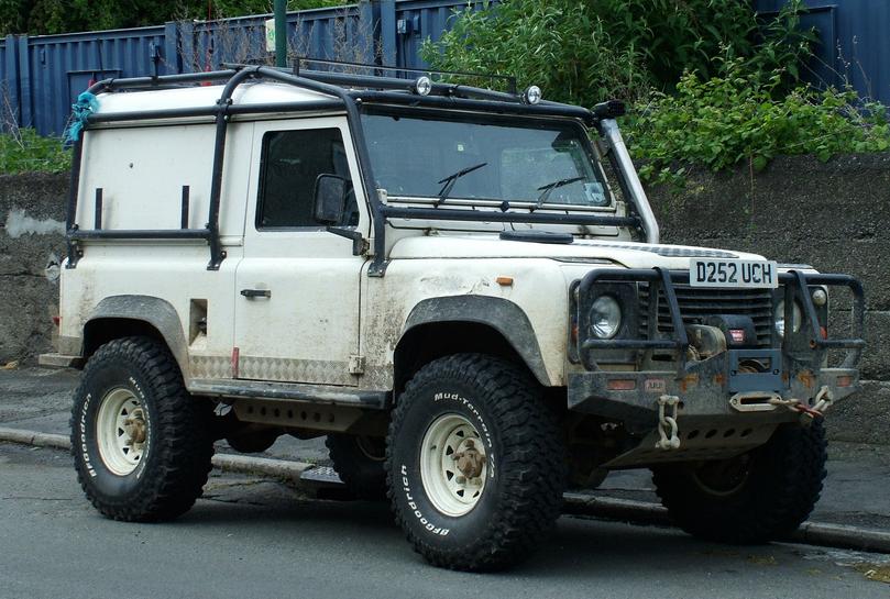 defender 90 129.JPG