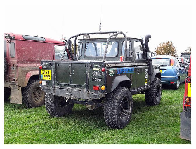 defender 90 219.JPG