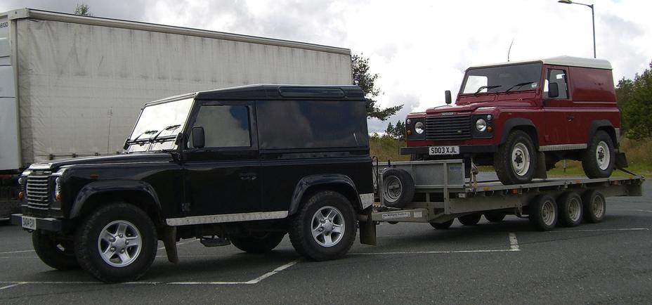 defender 90 288.JPG