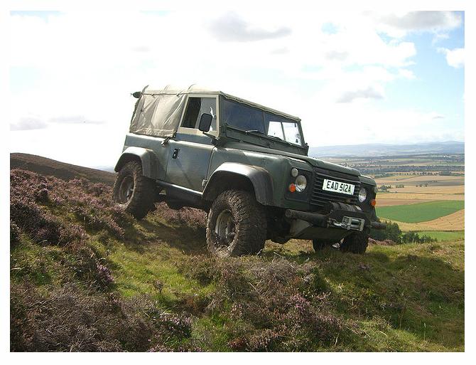 defender 90 302.JPG