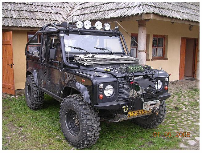 defender 90 728.JPG