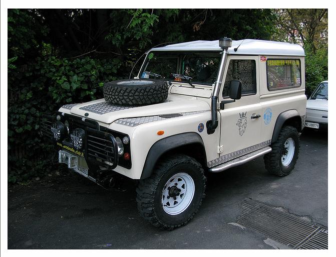 defender 90 85.JPG