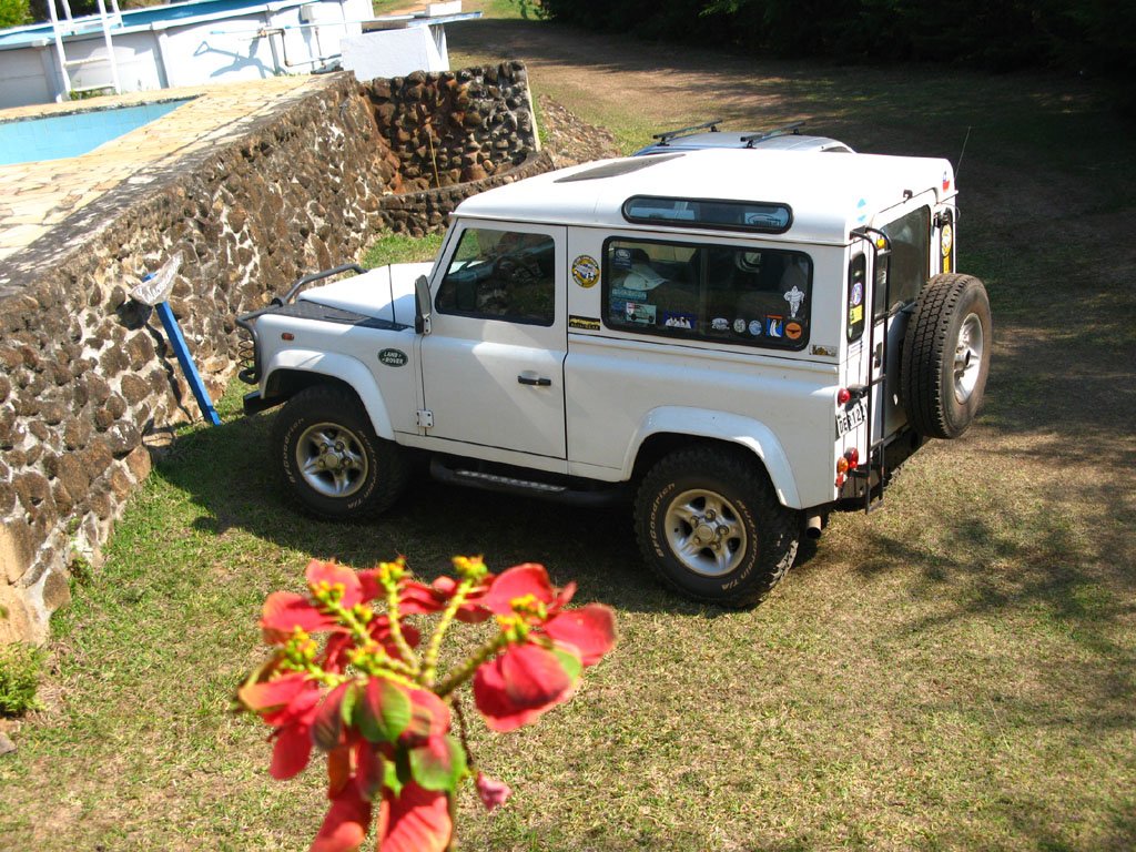 defender 90 87.jpg