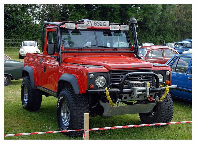 defender 90 98.JPG