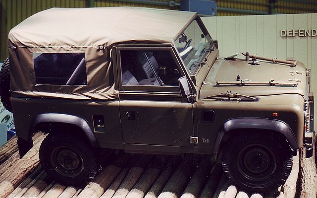 defender 90 dg.jpg