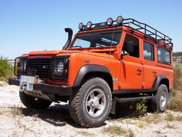 Defender+G4+front+left.jpg