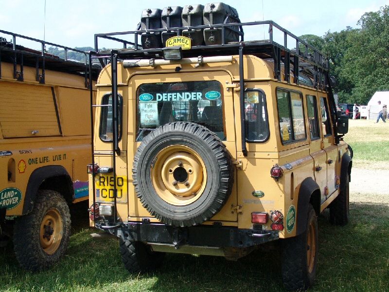 defender110_03.jpg