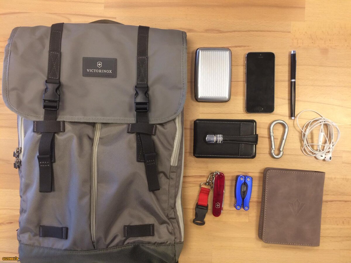 DqL06HTWsAU_Cpf.jpg large.jpg