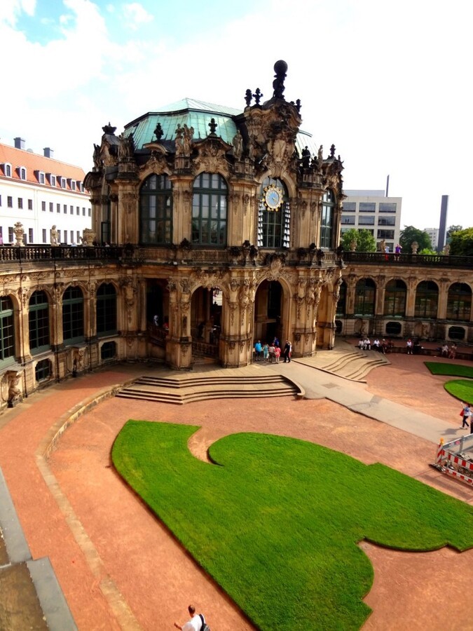 DSC02701 (Large).JPG