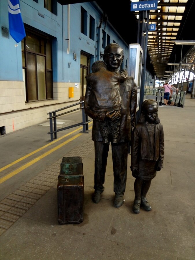 DSC02739 (Large).JPG