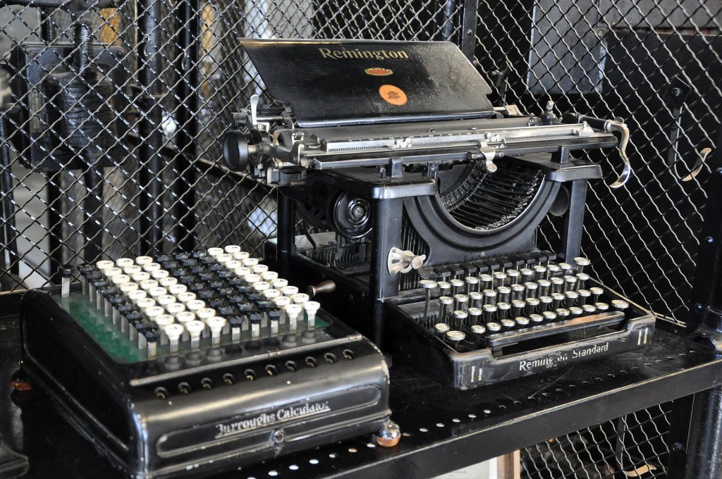 DSC_0106 (2)-001.JPG