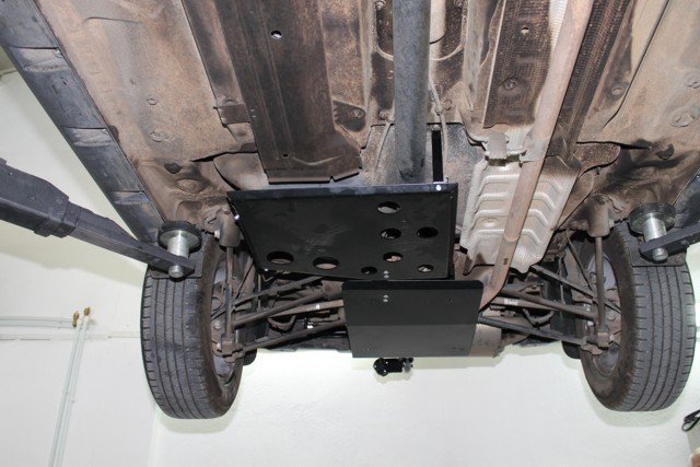 Duster skid plates 1.JPG