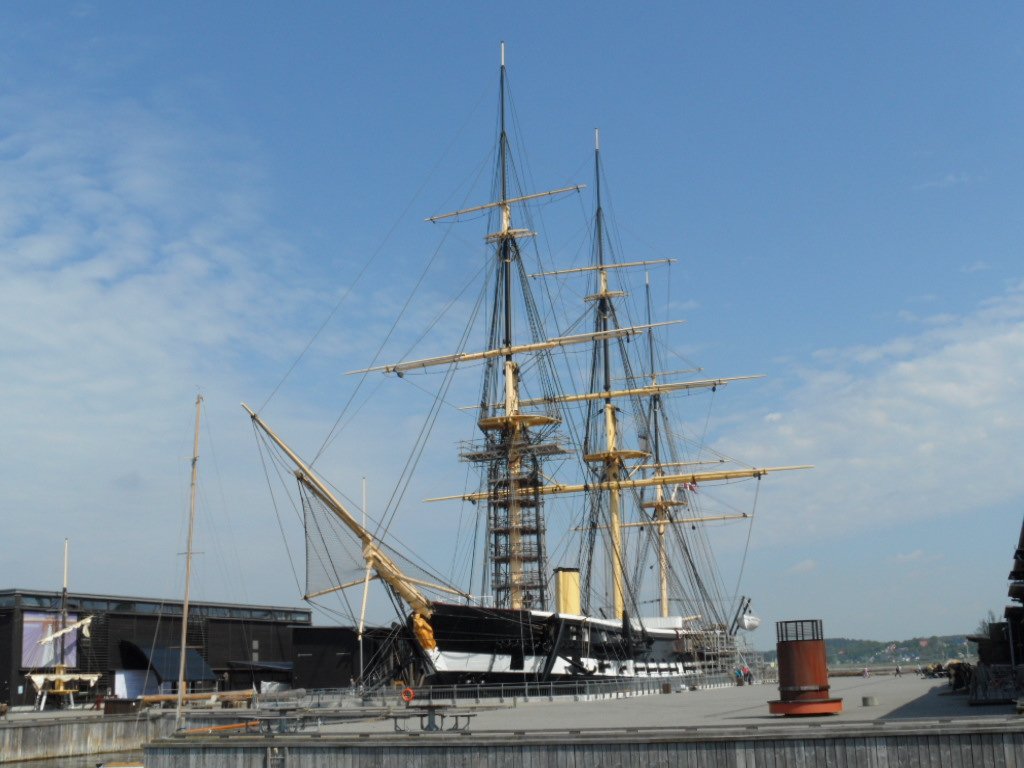 EbeltotfÃƒÂƒÃ‚Â‚ÃƒÂ‚Ã‚Â´a bu gemiyi gÃƒÂƒÃ‚ÂƒÃƒÂ‚Ã‚Â¶rmeye geldik..JPG