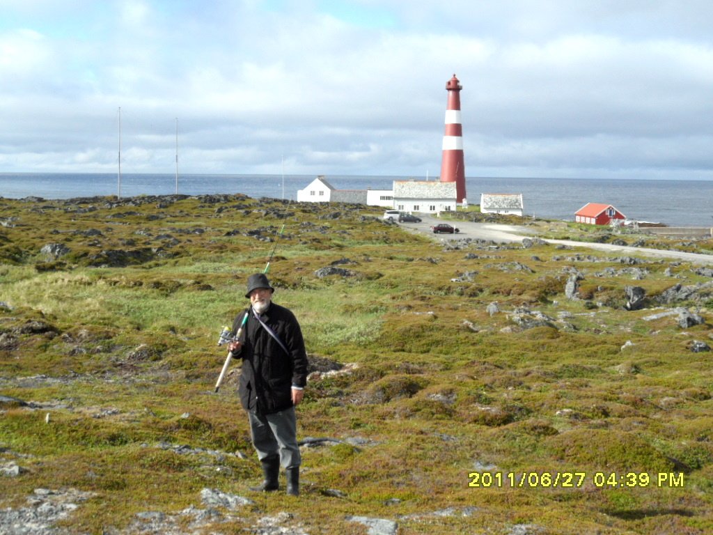 Elim bos dönsemde Baren Denizinde balik avladim diyebilirim..JPG Elim bos dönsemde Baren Denizinde balik avladim diyebilirim..JPG