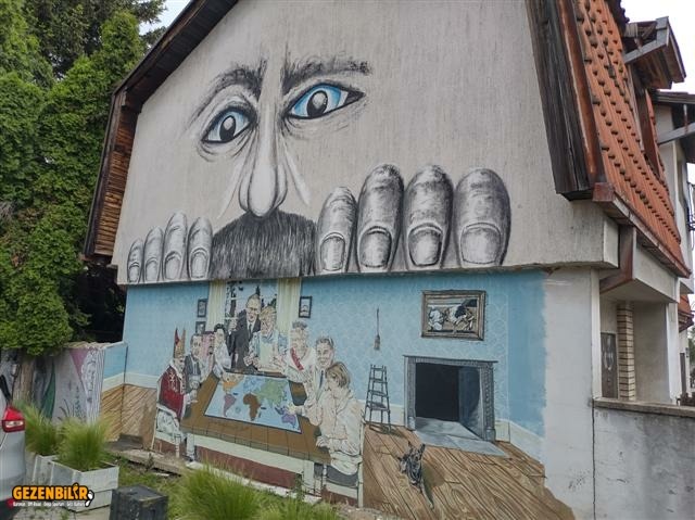 Fair and Square Hostel 2 (Small).jpg