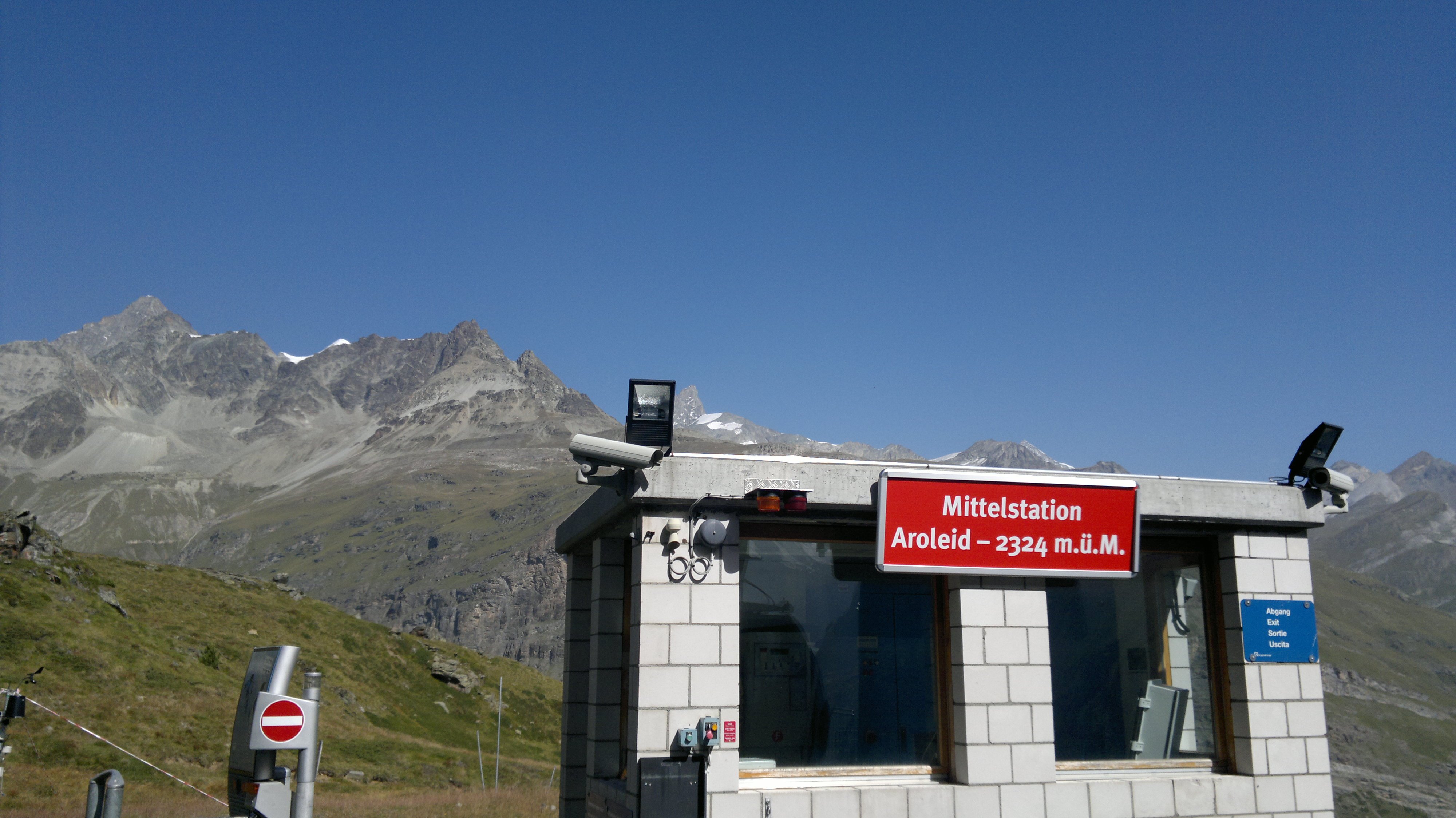 Furkapass-Zermatt-Grinselpass-Aareschlucht (273) (1280x719) (640x360).jpg