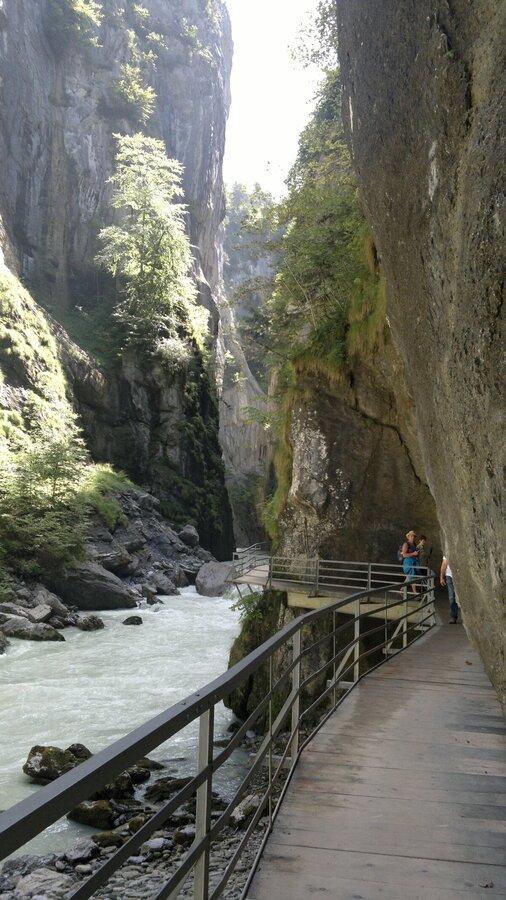 Furkapass-Zermatt-Grinselpass-Aareschlucht (401) (1280x719) (640x360).jpg