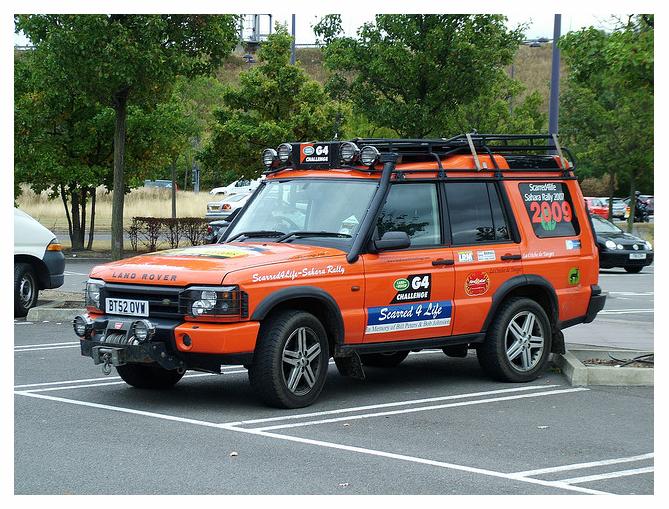 G4 Land Rover Discovery II V8 3948cc petrol.JPG