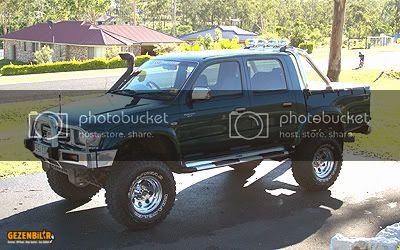 Gary_Aus_98ToyHilux_1RR.jpg