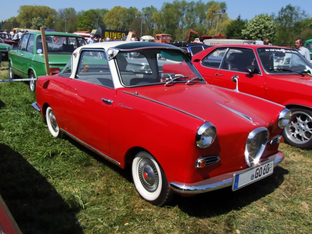 Glas_Goggomobil_Coupe_250_1.jpg