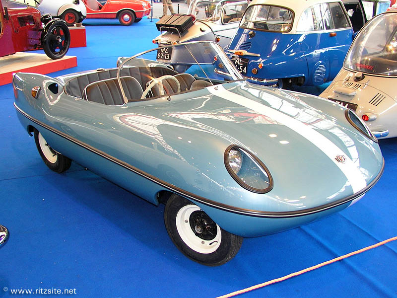 Goggomobil_Dart_by_Buckle_1959.jpg