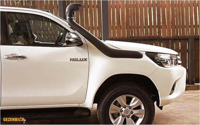 hilux revo snorkel.jpg