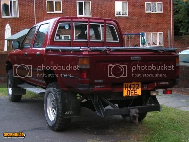 hilux_3_sized.jpg